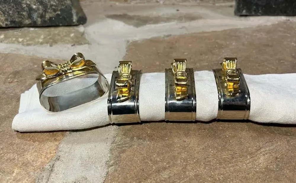 Set of 4 Vintage Silver Plated Oval Napkin Rings with Gold Bow